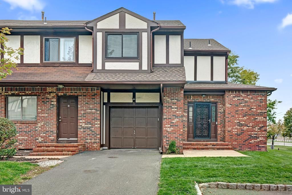 1 Devonshire Court, Ewing Township, NJ 08628 Main Photo