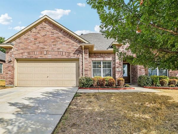 101 Ravinia Court , Oak Point, TX 75068