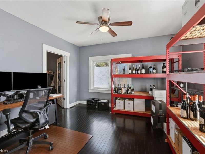 2254 Thurman Street, Cleveland, OH 44113 Photo 7