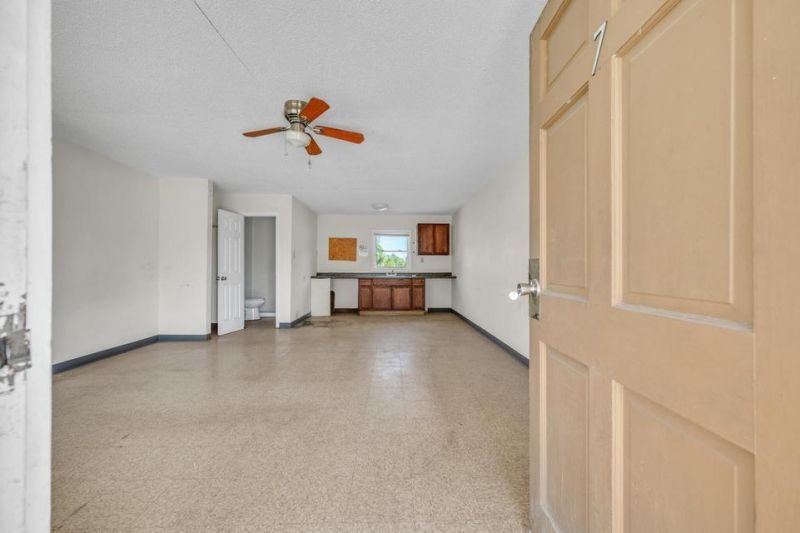1054 Edgewater Road Photo 10