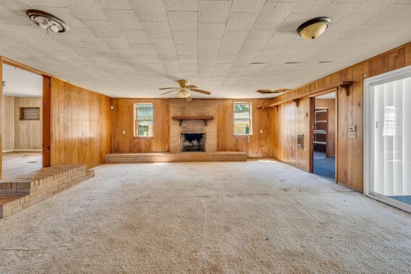 1054 Edgewater Road Photo 68