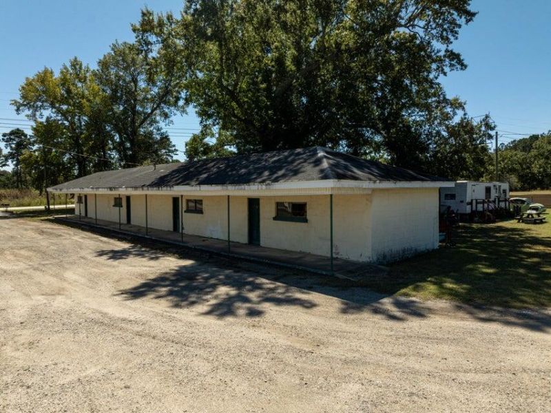 1054 Edgewater Road Photo 73