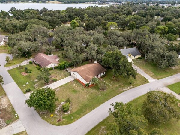 4302 SHADOW WOOD LANE , WINTER HAVEN, FL 33880