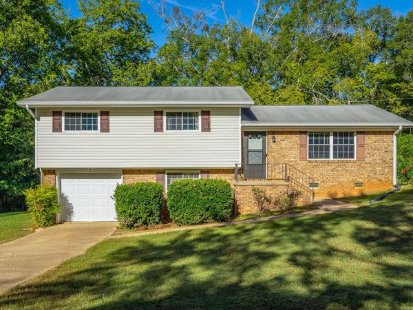 5907 Hillcrest Drive, Harrison, TN 37341