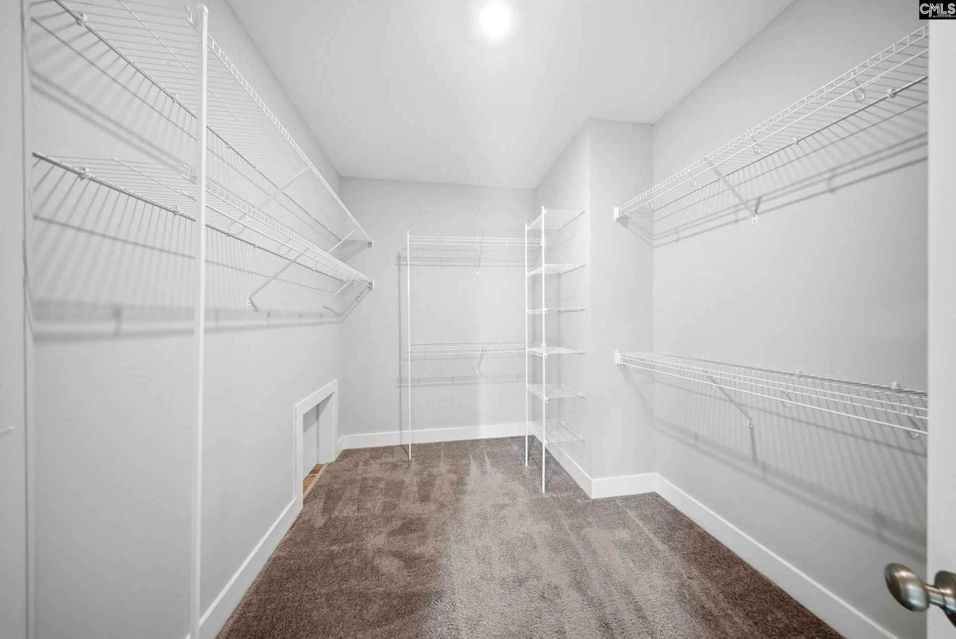 553 Harbour Pointe Drive  Photo 18