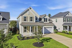 553 Harbour Pointe Drive  photo 4