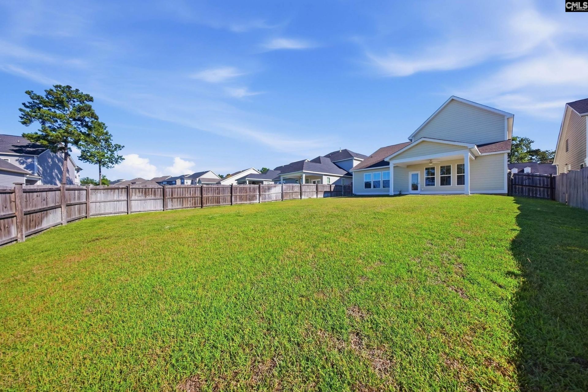 553 Harbour Pointe Drive  Photo 38