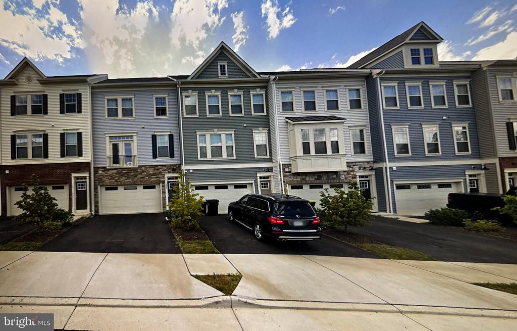 154 Whitson Woods Place, Stafford, VA 22554 Main Photo