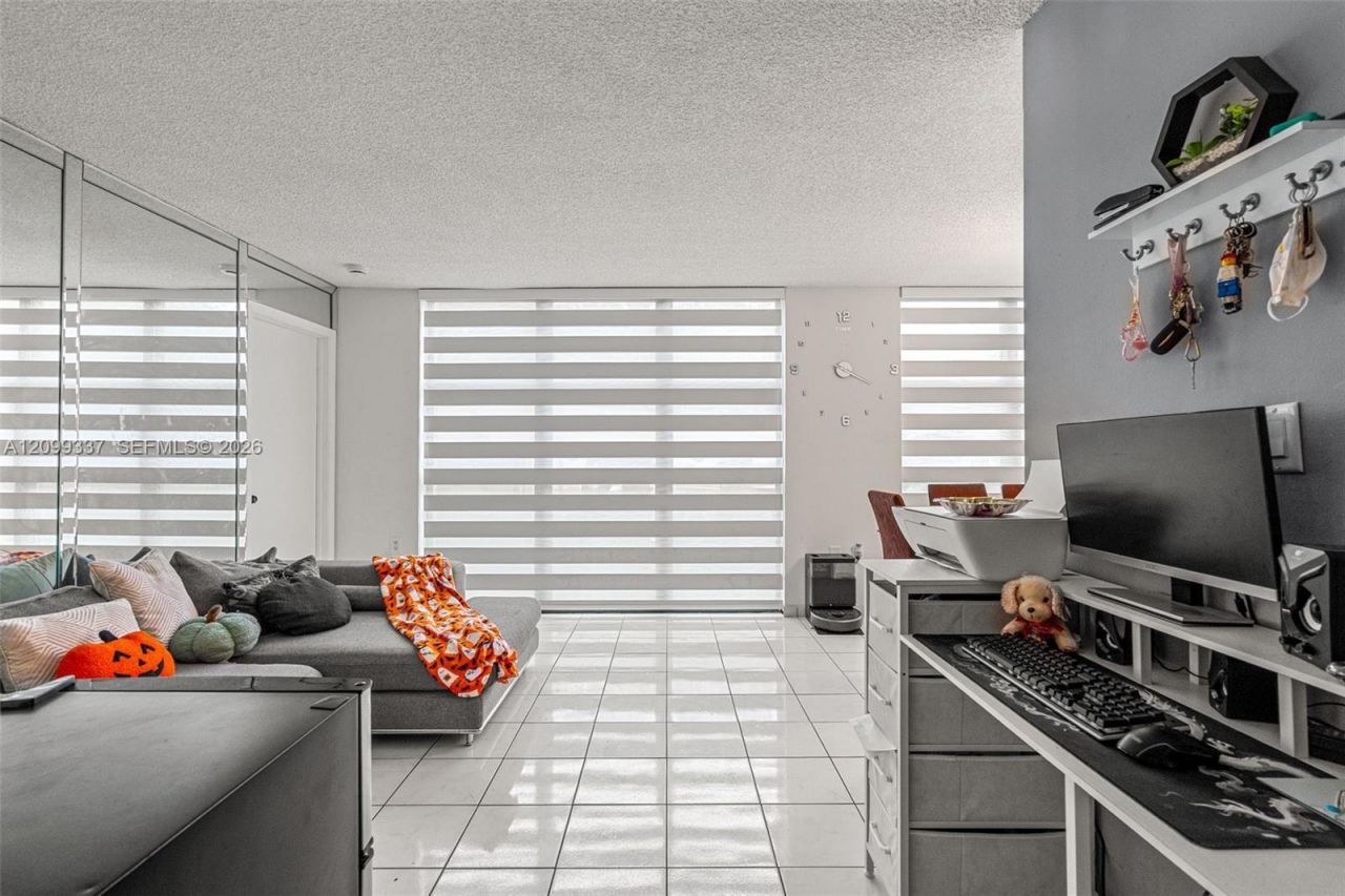 11800 SW 18th St , Unit 201-4, Miami, FL 33175 Photo