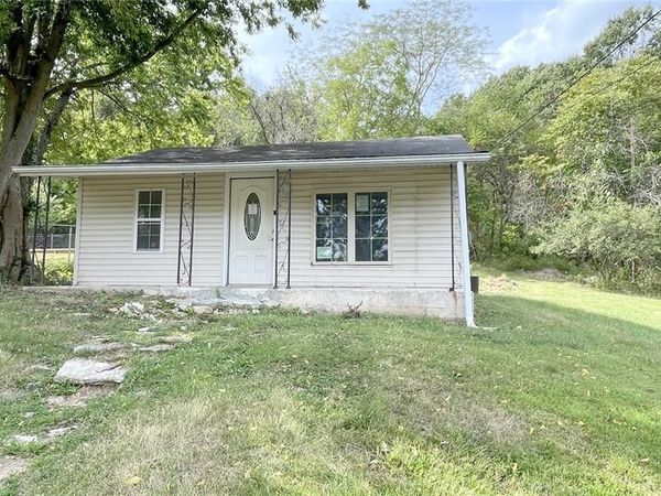 1105 Cliff Drive, Festus, MO 63028