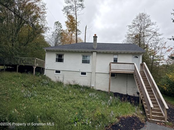 1016 Heart Lake Road , Jermyn, PA 18433