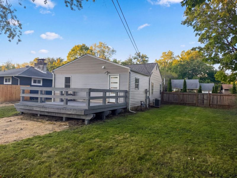 1979 E Cooke Road, Columbus, OH 43224 Photo 16