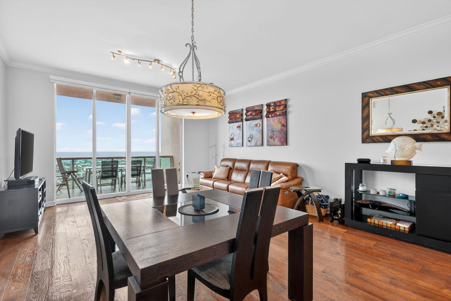 2640 Lake Shore Drive, Unit 2608, Riviera Beach, FL 33404 Photo