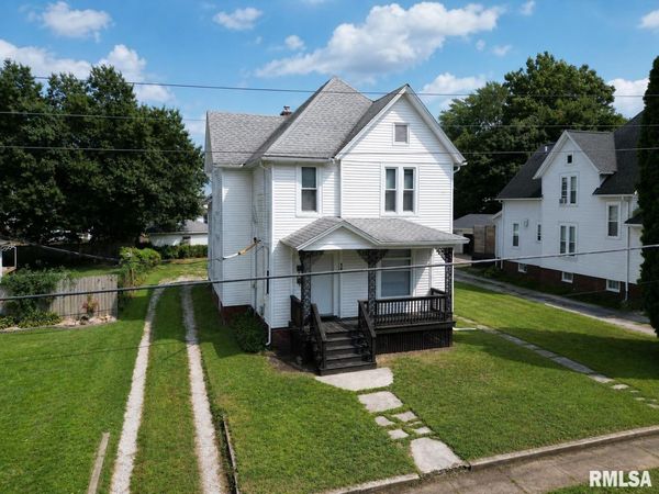 145 Duffield Avenue, Galesburg, IL 61401
