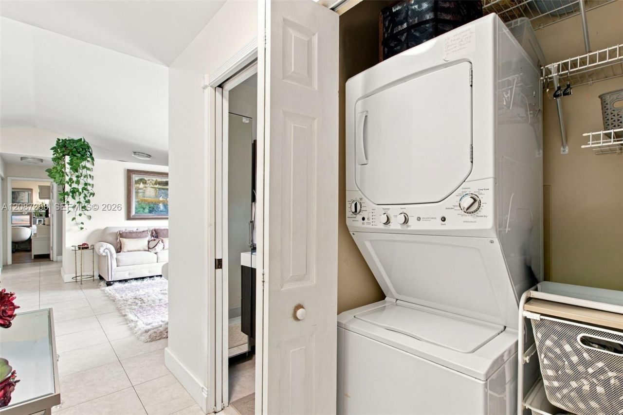 12720 NW 13th St, Sunrise, FL 33323 Photo
