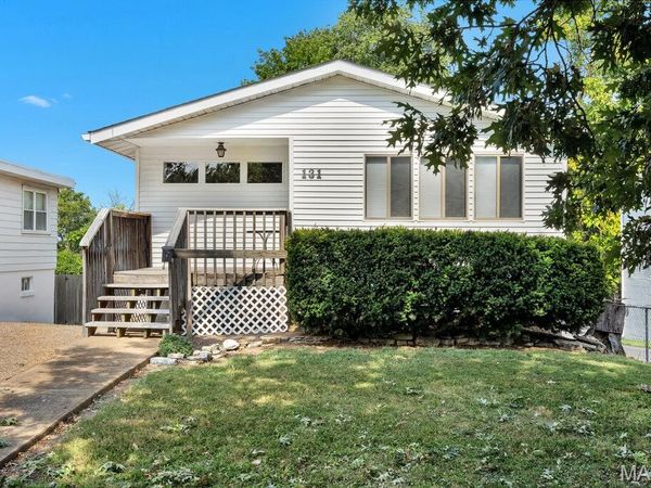 131 Monica Drive, St Louis, MO 63127