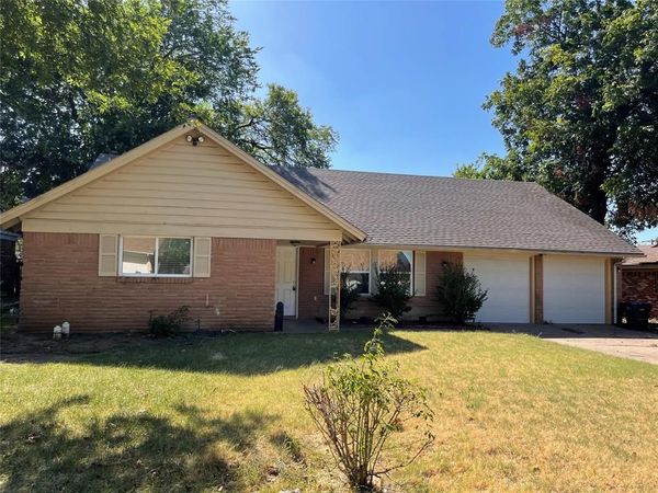 6912 Heritage Lane, Fort Worth, TX 76134