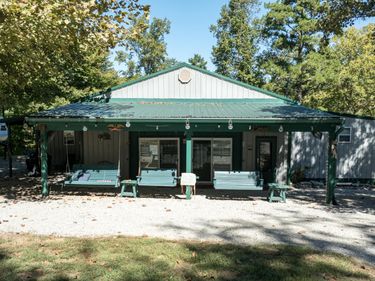 385 Dripping Springs Rd Road, Bronston, KY 42518