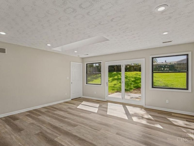 3969 Larchview Drive, Sycamore Township, OH 45236 Photo 6