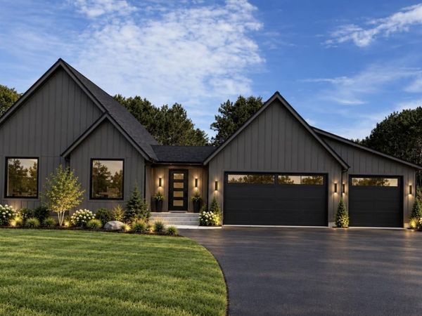 4390 Ridgewater Run, Traverse City, MI 49685