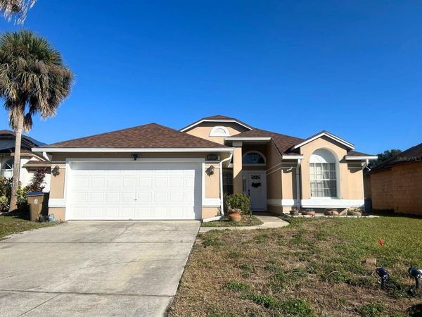 4858 KINGSTON CIRCLE , KISSIMMEE, FL 34746