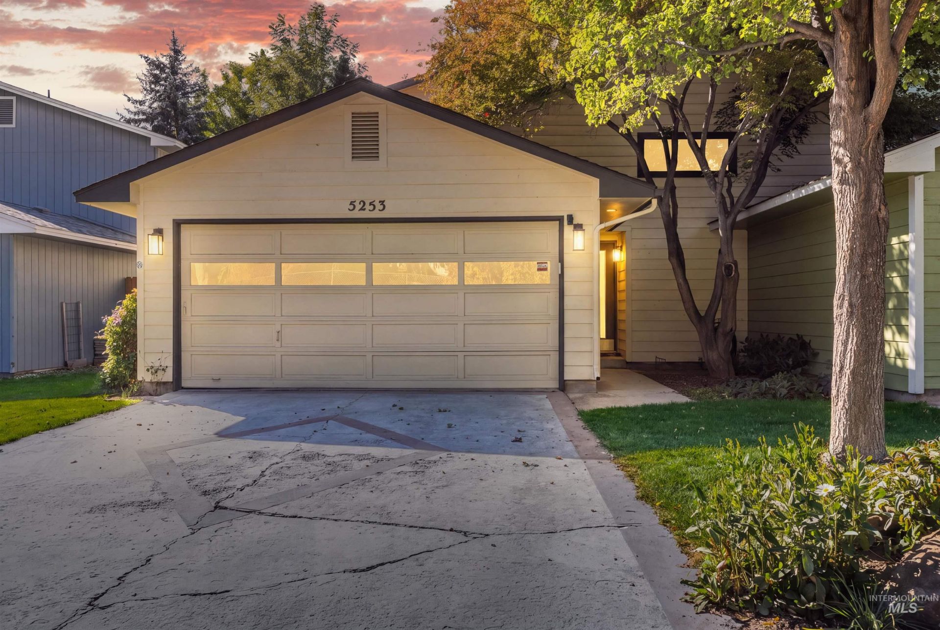 5253 W Grover St, Boise, ID 83705 Main Photo