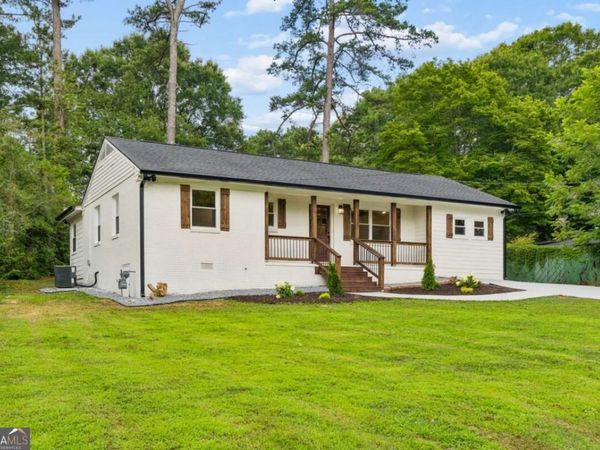 2720 Sherwood Road SE, Smyrna, GA 30082