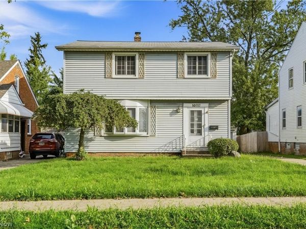 10717 Penfield Avenue , Garfield Heights, OH 44125