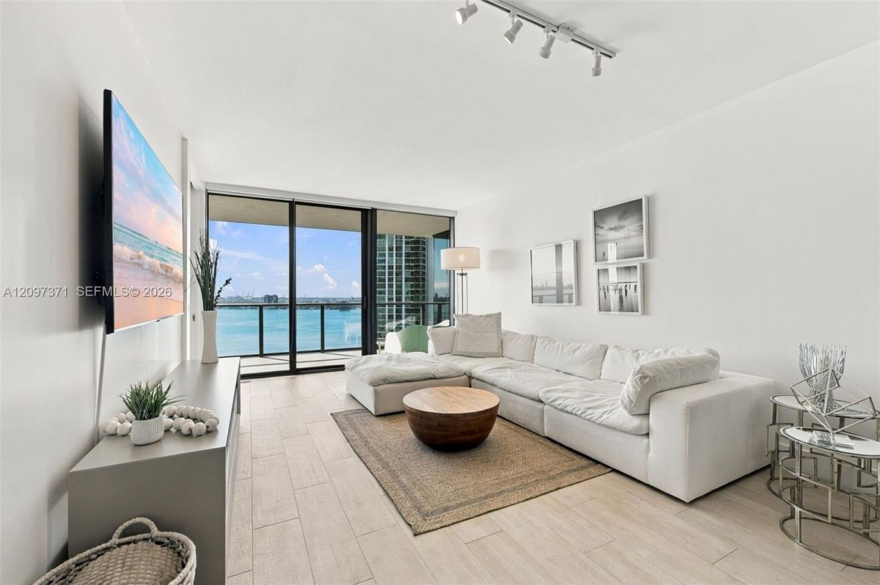 650 NE 32nd St, Unit 2406, Miami, FL 33137 Photo