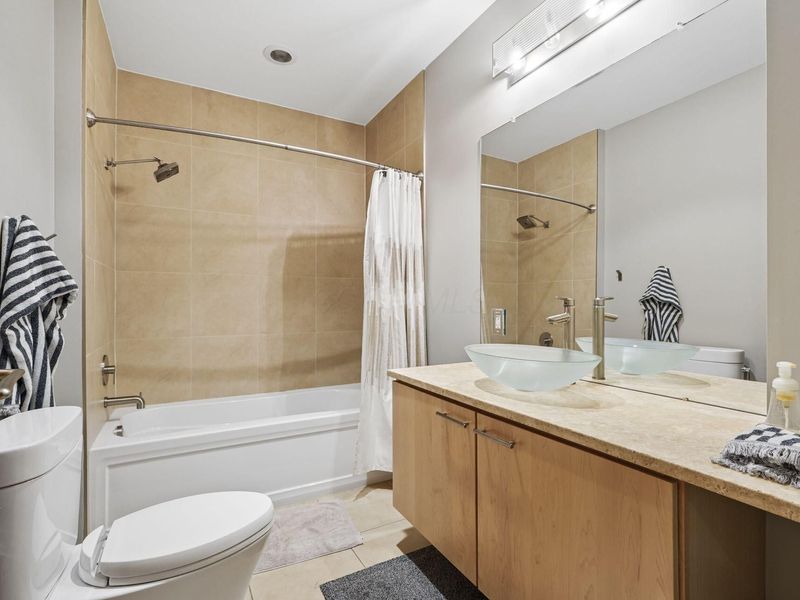 199 S 5th Street, Unit 305, Columbus, OH 43215 Photo 18