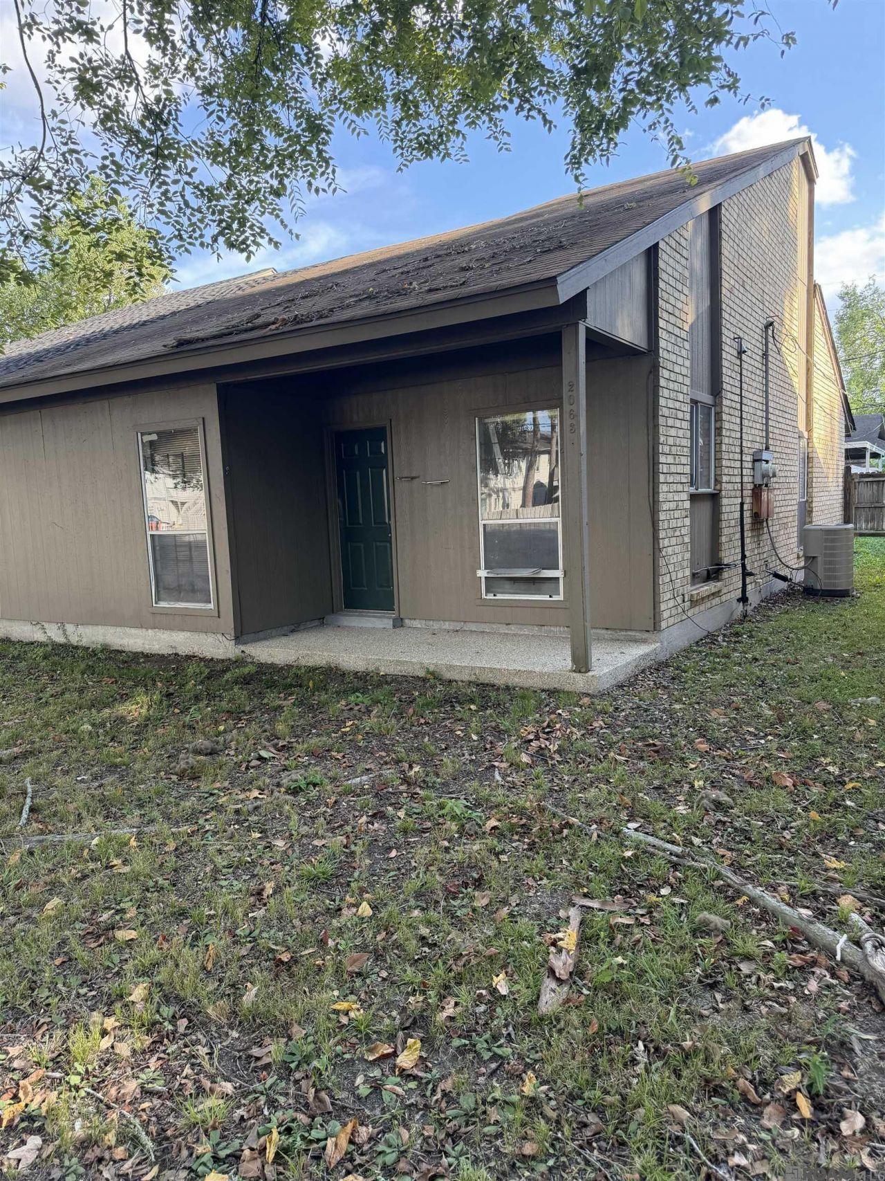 2063 Brightside Dr, Baton Rouge, LA 70820 Main Photo