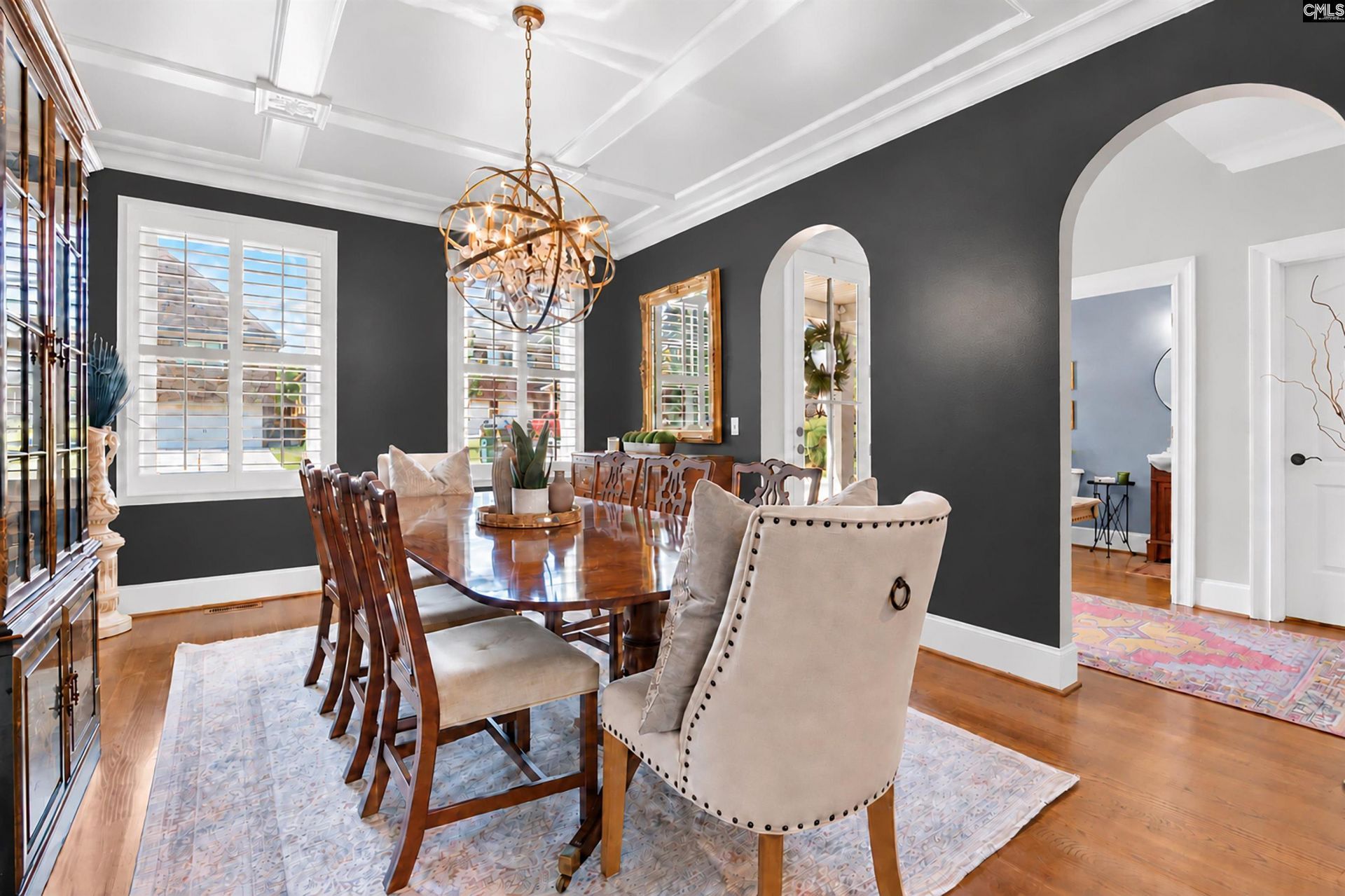 136 Majestic Court  Photo 5