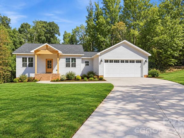3637 NC 10 Highway E, Claremont, NC 28610