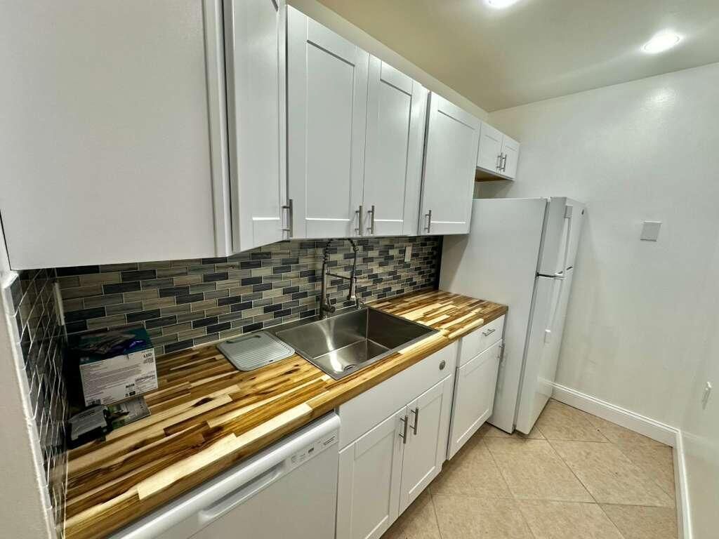 1201 Lake Victoria Drive, Unit P, West Palm Beach, FL 33411 Photo