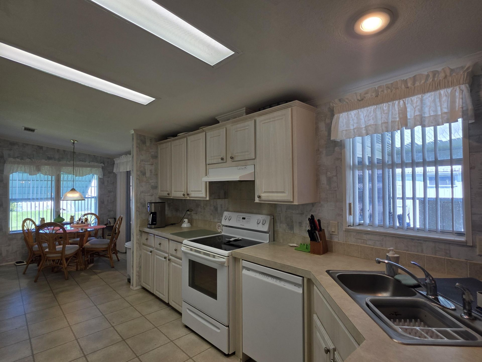 77 Mediterranean Boulevard E, Port Saint Lucie, FL 34952 Photo