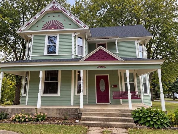 229 N 1st Street, Vandalia, IL 62471