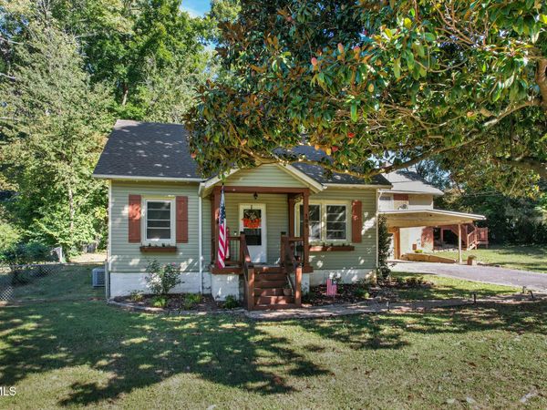 194 Woodland Drive, Johnson City, TN 37601