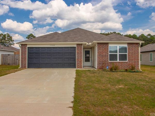 13040 River Creek Lane, Hensley, AR 72065