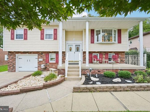 4625 EDEN STREET, PHILADELPHIA, PA 19114