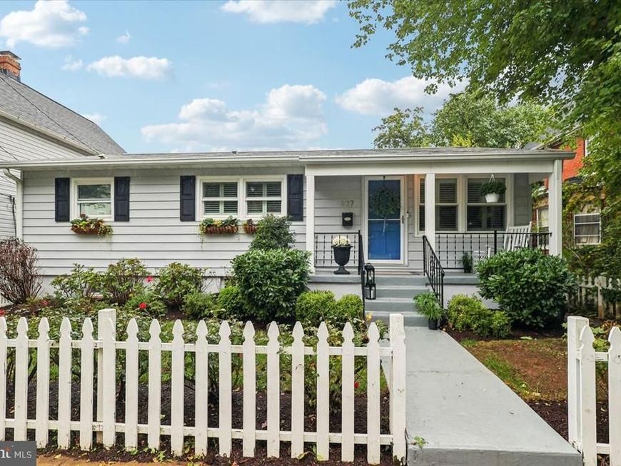 827 Bay Ridge Avenue, Annapolis, MD 21403 Main Photo