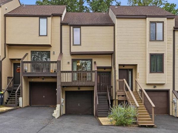 3219 CHAMPIONS DRIVE, WILMINGTON, DE 19808