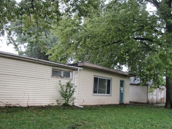15602 36th Avenue , East Moline, IL 61244