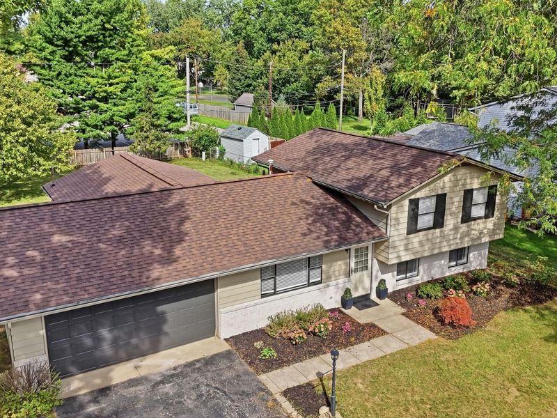 6747 Merwin Road E, Columbus, OH 43235 Photo 4