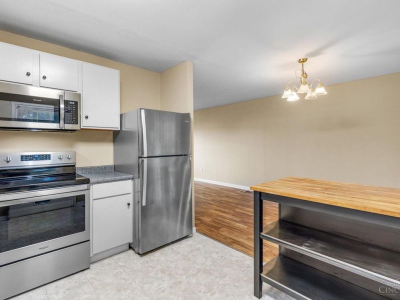 6696 Butler Warren Road, Mason, OH 45040 Photo 12