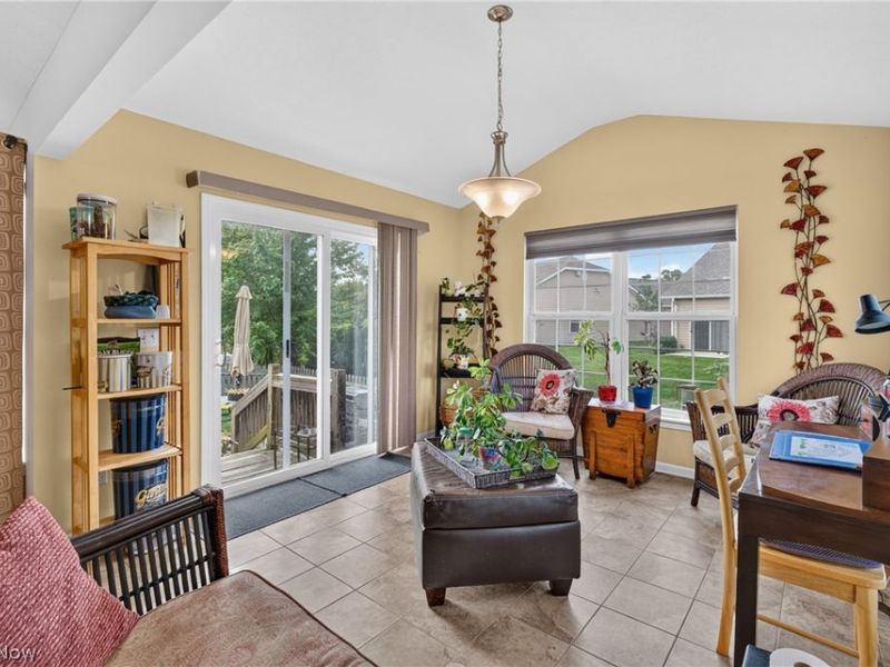 8316 Chesapeake Drive, North Ridgeville, OH 44039 Photo 18