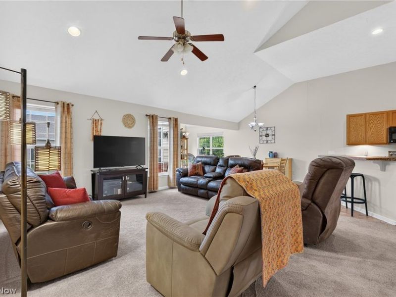 8316 Chesapeake Drive, North Ridgeville, OH 44039 Photo 25