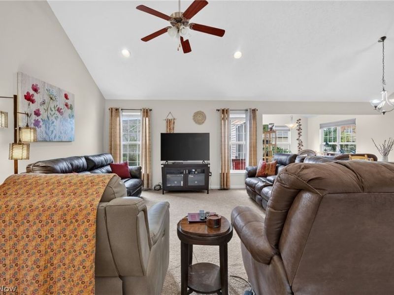 8316 Chesapeake Drive, North Ridgeville, OH 44039 Photo 26