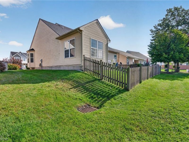 8316 Chesapeake Drive, North Ridgeville, OH 44039 Photo 48