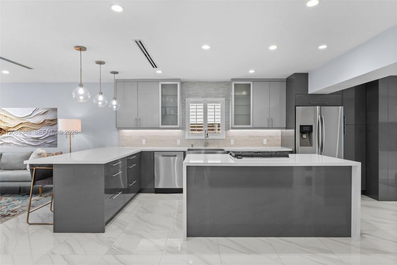 1239 Washington St, Hollywood, FL 33019 Photo