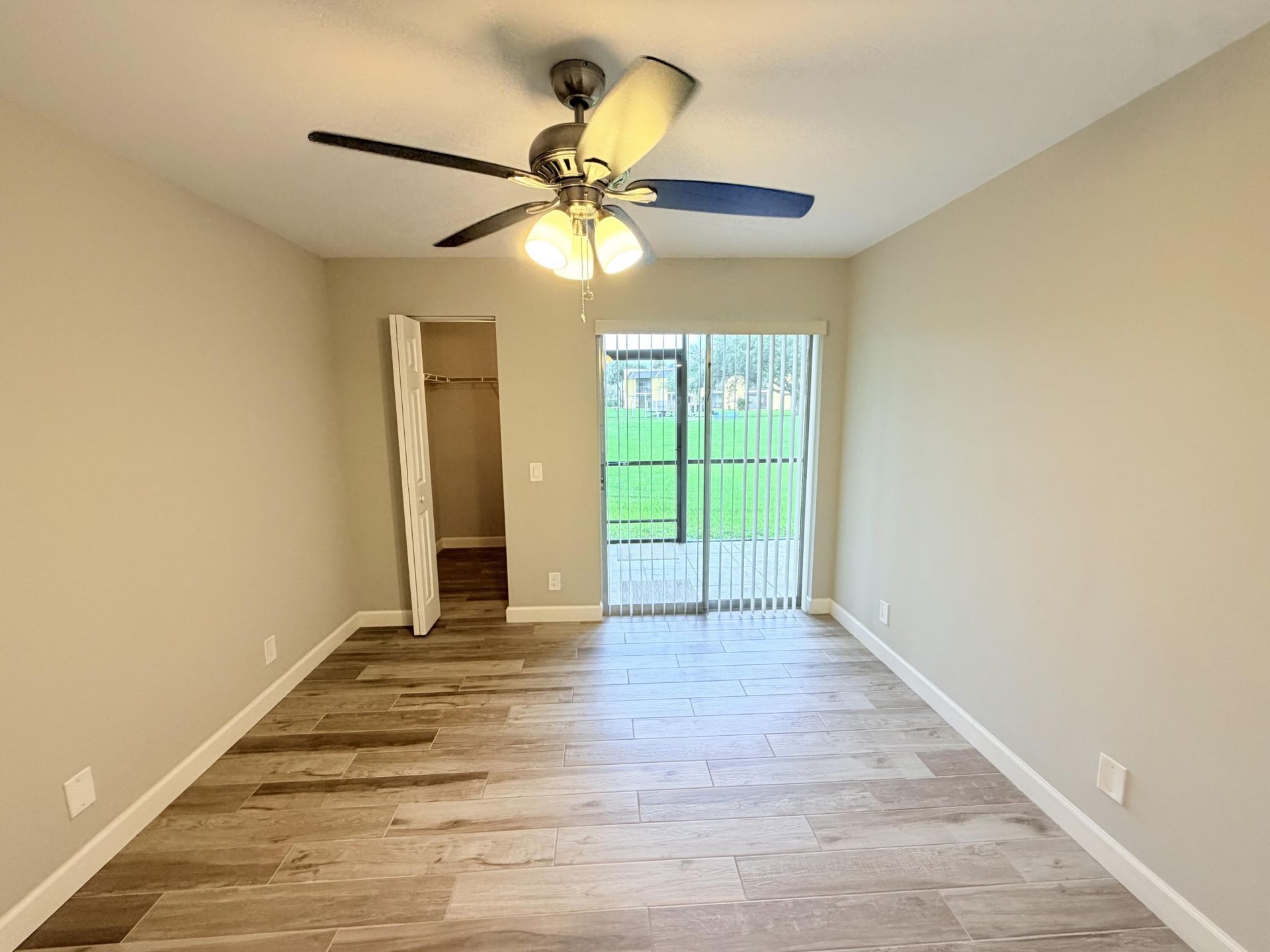 907 Meadows Circle, Boynton Beach, FL 33436 Photo